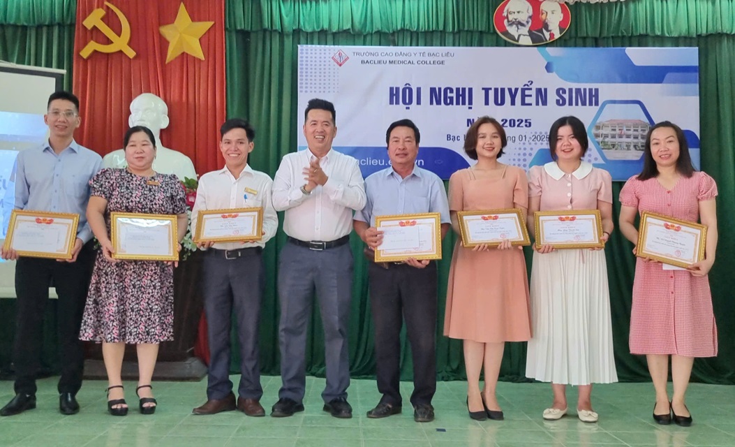 Hội nghi tuyển sinh năm 2025