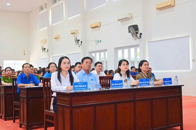 Đoàn trường CĐYT Bạc Liêu tham gia chương trình tiếp sức mùa thi năm 2026