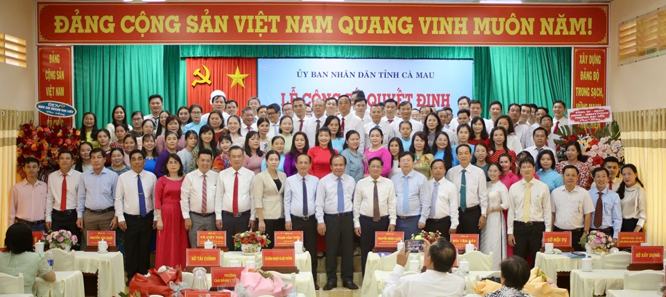Lễ công bố Quyết định sáp nhập Trường Cao đẳng Y tế Bạc Liêu vào Trường Cao đẳng Y tế Cà Mau